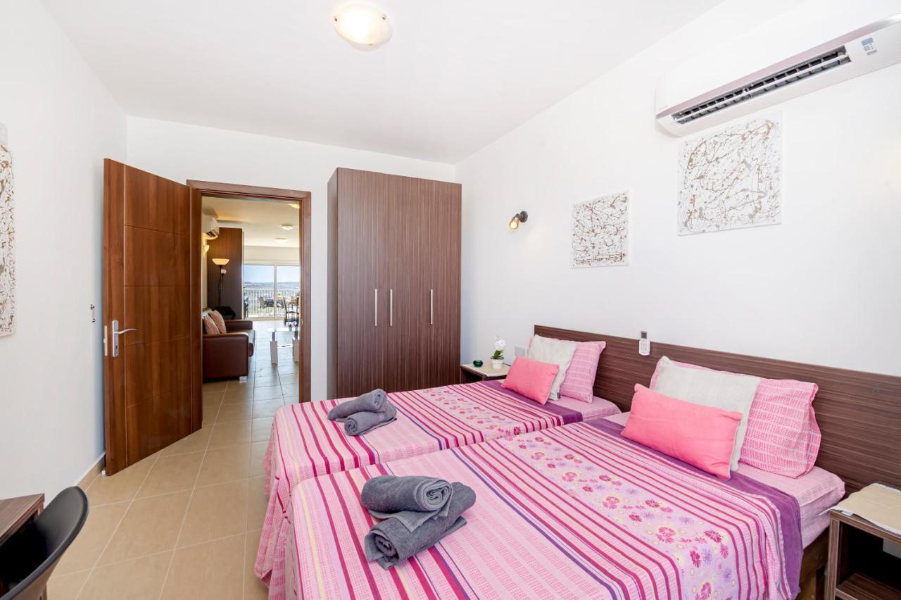 Summer Breeze Apartment With Terrace With Panoramic Views - By Getawaysmalta Mellieħa Eksteriør billede