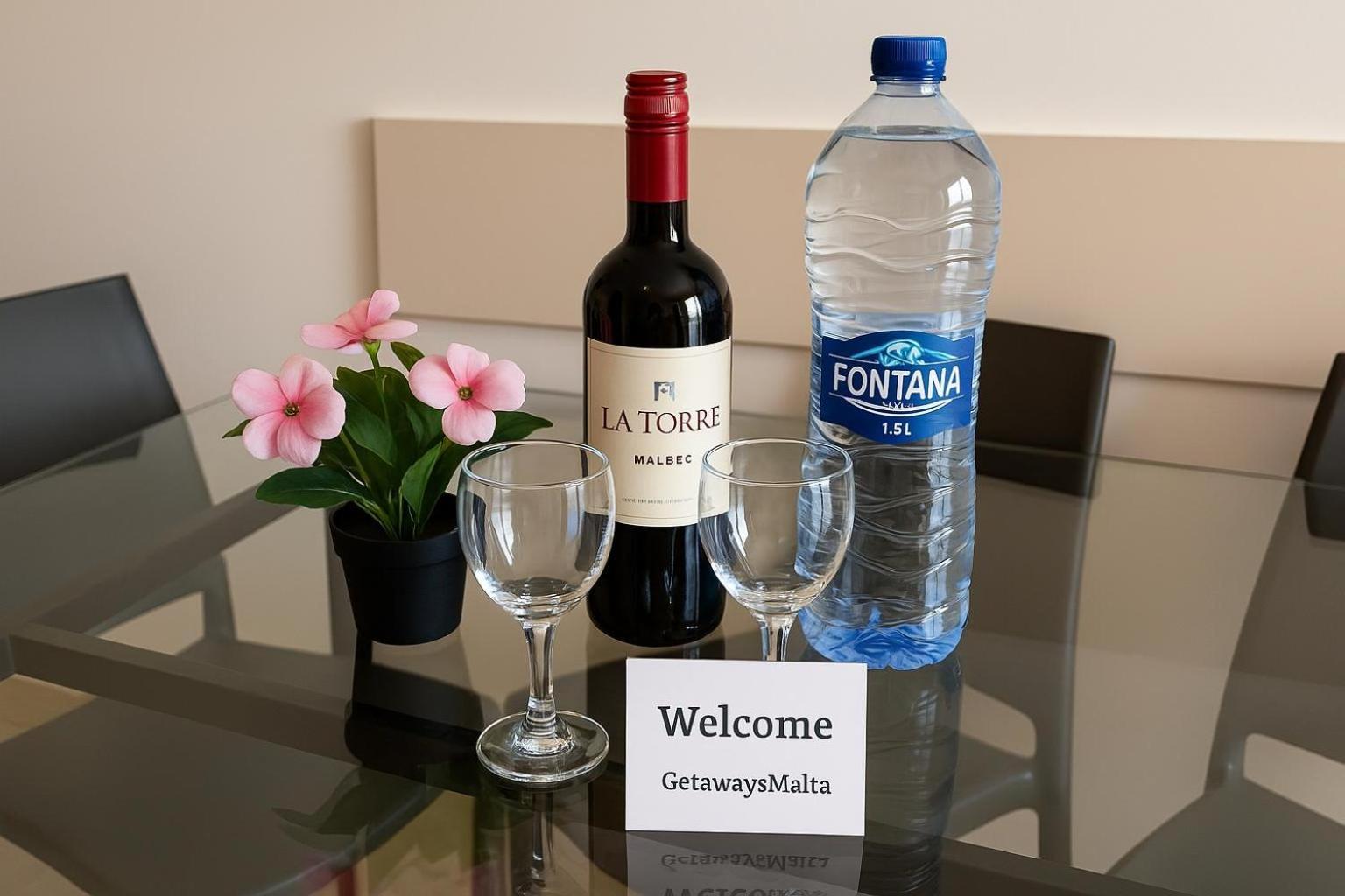 Summer Breeze Apartment With Terrace With Panoramic Views - By Getawaysmalta Mellieħa Eksteriør billede